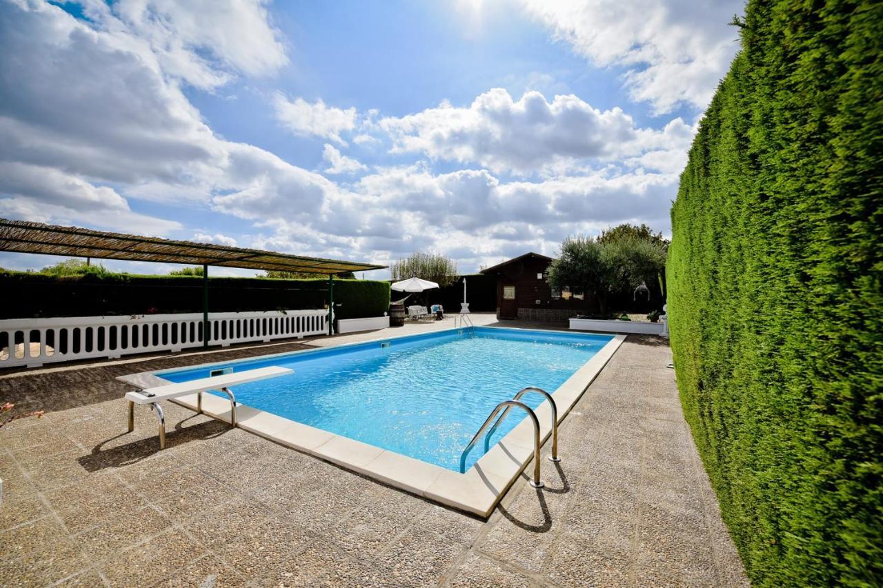 I Cinque Trulli With Swimming Pool Villa Martina Franca Kültér fotó